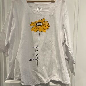 White Boxy Graphic shirt with Sunflower Design